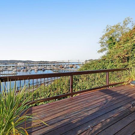 הוילה ניופורט Bayfront House מראה חיצוני תמונה