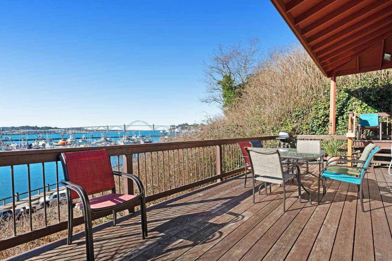 הוילה ניופורט Bayfront House מראה חיצוני תמונה